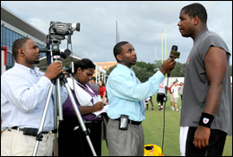 NABJ Students Interviewing Tampa Bay Buccaneer