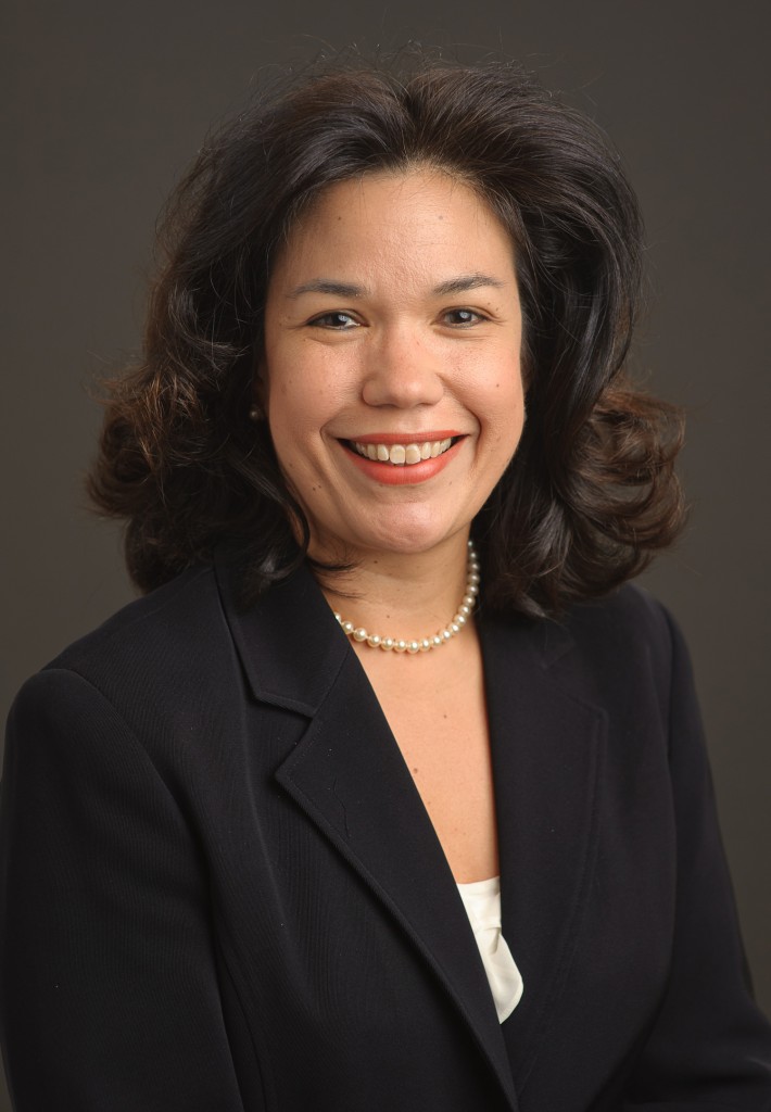 María Len-Ríos