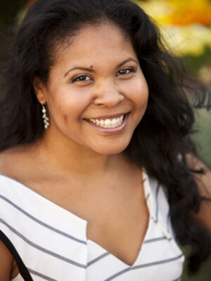 Reyna Jones, BJ '03