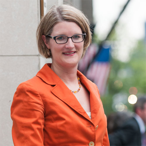 Angela Greiling Keane, BJ '98
