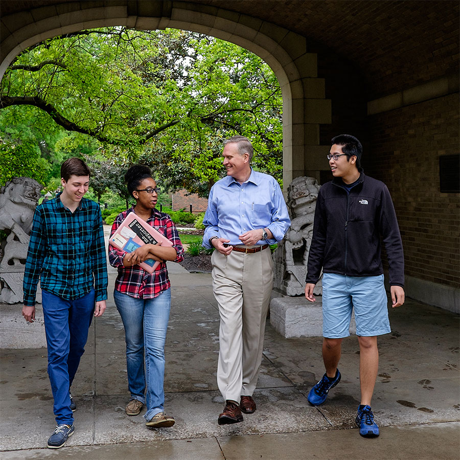 Journalism Dean David Kurpius with Students