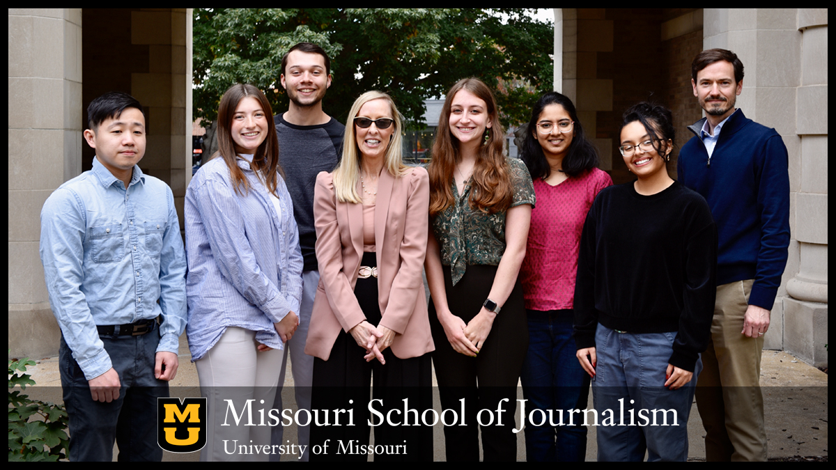 L-R: Doctoral student Ting-Hao Tsou, master’s student and J-School alum Cate Enrooth, junior Owen Bazigian, Shelly Rodgers, junior Sophie Carite, master’s student Krutika Deshpande, junior Nahomi Gonzalez, and doctoral student Justin Willett