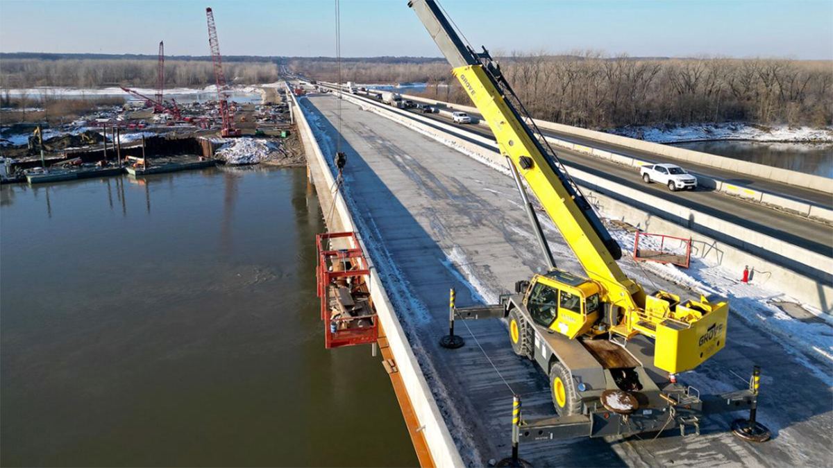 A photo taken with a drone by Alex Buchanan for the Columbia Missourian showing construction on the new Interstate 70 bridge over the Missouri River near Rocheport.